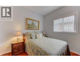 369 ZELLER Drive - 11