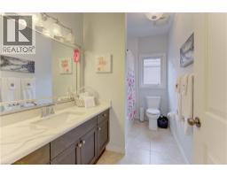 369 ZELLER Drive - 13