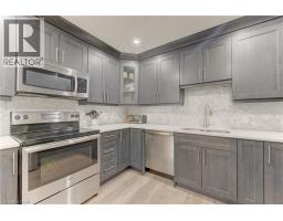 369 ZELLER Drive - 33
