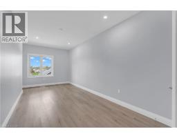 275 JAMES Street S UnitNo. 20 - 17