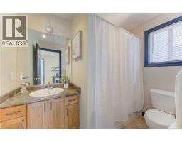 425 SAUVE Crescent - 33