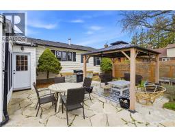 658 GENEVA Street - 28