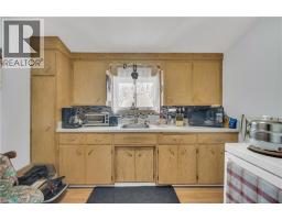 141 SAMUEL Street - 34