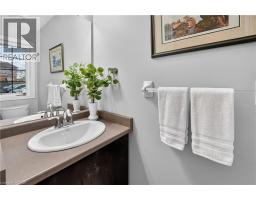 8 LAKELAWN Road UnitNo. 11 - 10