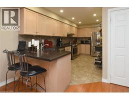 320 HAMILTON Drive UnitNo. 4 - 10