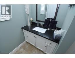 320 HAMILTON Drive UnitNo. 4 - 13