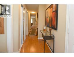 320 HAMILTON Drive UnitNo. 4 - 16
