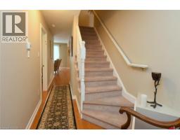320 HAMILTON Drive UnitNo. 4 - 17