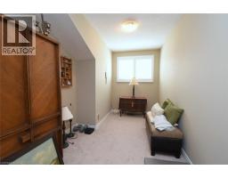 320 HAMILTON Drive UnitNo. 4 - 22