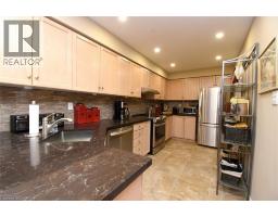 320 HAMILTON Drive UnitNo. 4 - 9