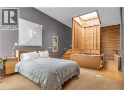 7 COBOURG Street - 26