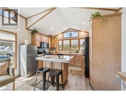 930 LAKESHORE Road UnitNo. 83 - 23