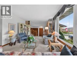 10 NORMANDY Court - 12