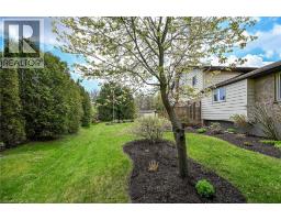 10 NORMANDY Court - 37