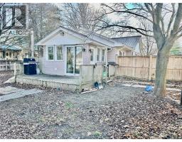 738 MOUNT PLEASANT Road - 33