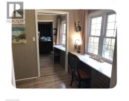 11 E LAKE Avenue - 4