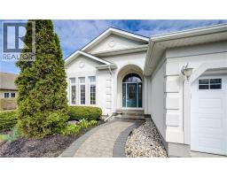 44 LASCHINGER Boulevard - 2