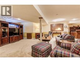 44 LASCHINGER Boulevard - 36