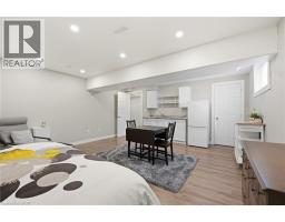 12 MILLCROFT Drive - 34