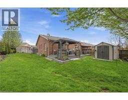 12 MILLCROFT Drive - 42