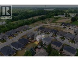 58 PEACHLEAF Lane - 32