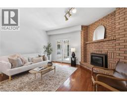 12 SUMNER Crescent - 18