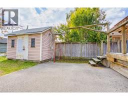 134 ROSSLYN Avenue N - 26