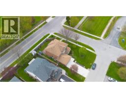 183 DANIELS Street - 38