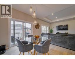 15 MATHESON Crescent - 22