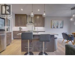 15 MATHESON Crescent - 24