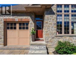 80 NEW LAKESHORE Road UnitNo. 27 - 3