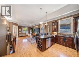 80 NEW LAKESHORE Road UnitNo. 27 - 9