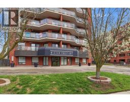 10 ELLEN Street E UnitNo. 808 - 3