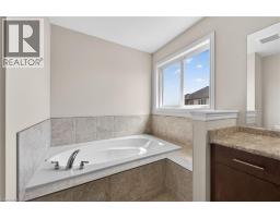 9 WINTERBERRY Boulevard - 40