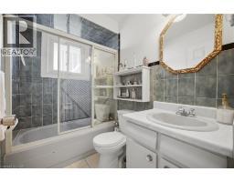 31 SUMMERCREST Drive - 24