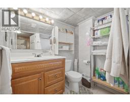 31 SUMMERCREST Drive - 39