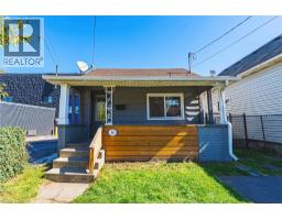 24 ROWANWOOD Street - 1