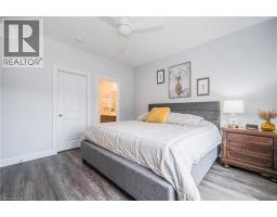114 WOODBERRY Crescent - 23