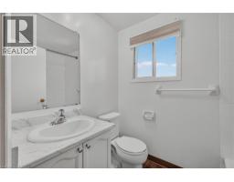 62 CATHERINE Street - 24