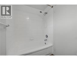 62 CATHERINE Street - 25