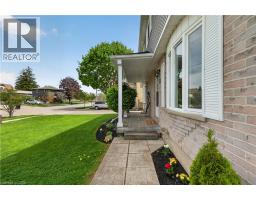 62 CATHERINE Street - 4