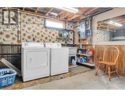 84 TROTTIER Drive - 33