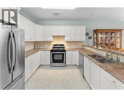 4324 BEVERLEY Crescent - 14