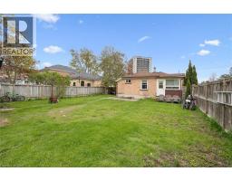 27 ROSEVIEW Avenue - 36