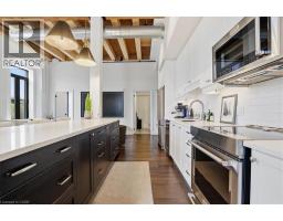 19 GUELPH Avenue UnitNo. 303 - 8