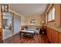34 WESTWOOD Crescent - 10