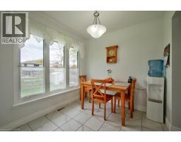 34 WESTWOOD Crescent - 7