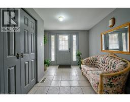 34 WESTWOOD Crescent - 8