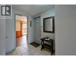 34 WESTWOOD Crescent - 9