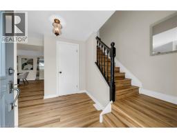 26 PEACHTREE Crescent - 2